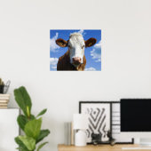 Beierse koe tegen blauwe lucht poster (Thuiskantoor)