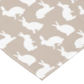 Beige And White Bunnies Modern Neutral Easter Tafelkleed (Gekanteld)