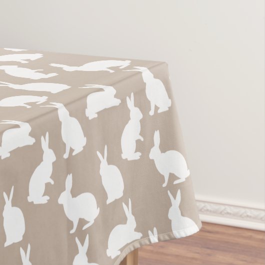 Beige And White Bunnies Modern Neutral Easter Tafelkleed (Voorbeeld)