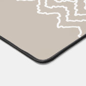 Beige And White Squiggly Chevron Zigzag Pattern Bureaumat (Hoek)