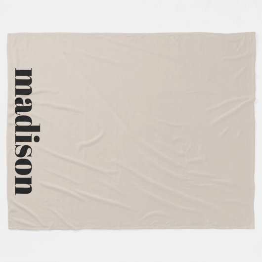 Beige Black Modern Monogram Persoonlijke naam Fleece Deken (Voorkant (Horizontaal))