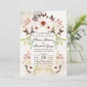 Beige bloemen bruiloftsinvatie kaart (Staand voorkant)