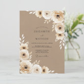 Beige Bloesem Rustieke Bruiloft Kaart (Staand voorkant)