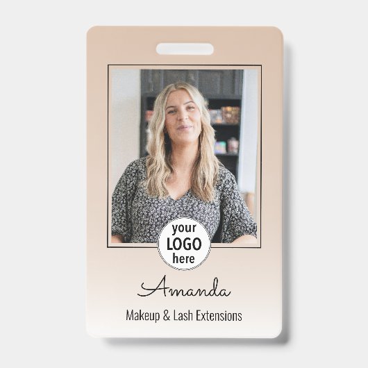 Beige Blush Minimal Elegant Photo Lashes Badge (Voorzijde)