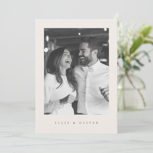 Beige Boho foto Moderne bruiloft Kaart (Staand voorkant)