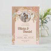 Beige Boho Waterverf Bloemen Huwelijksuitnodiging Feestdagenkaart (Staand voorkant)
