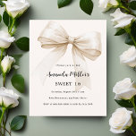 Beige boog elegant Sweet 16 uitnodiging<br><div class="desc">Een zacht beige,  crèmekleurige achtergrond,  versierd met een grote boog. Personaliseer en voeg een naam en partijgegevens toe. 1 vel = 1 uitnodiging bedrukt rand tot rand.</div>