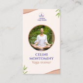 Beige Brown Minimalistische Yoga Trainer Visitekaa Visitekaartje (Voorkant)