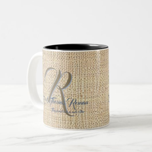 Beige bruiloft koffiekopjes gepersonaliseerd tweekleurige koffiemok (Voorkant links)