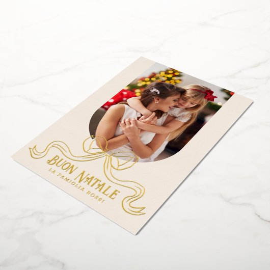 Beige Buon Natale Eenvoudige Moderne Coquette Bow  Folie Feestdagenkaart (Gedraaid)