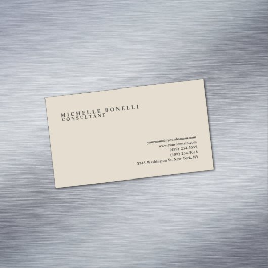 Beige Classical Plain Professional Magnetisch Visitekaartje (Voorbeeld)