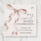 Beige Coquette Bow Girl Sweet 16 Verjaardagsfeest Bedankjes Labels (Achterkant)
