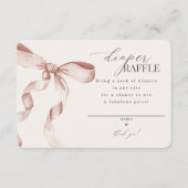 Beige Coquette Bow Luier Raffle uitnodiging insert Informatiekaartje (Voorkant)