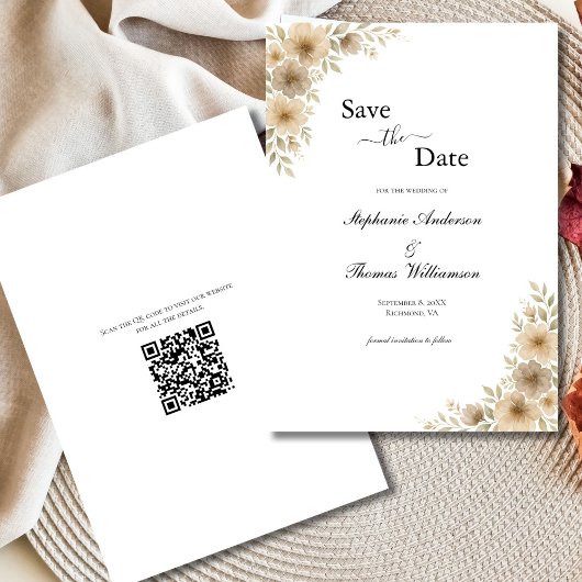 Beige Crème Grijs Bloemmotief Elegant Modern QR-co Save The Date