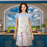 Beige crème roze paarse wilde bloemen naam schort<br><div class="desc">Een beige,  crèmekleurige achtergrond. Versierd met watergekleurde roze en paarse wilde bloemen en bijen.</div>