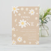 Beige Daisy Eerste 1e Verjaardag uitnodiging Eén (Staand voorkant)
