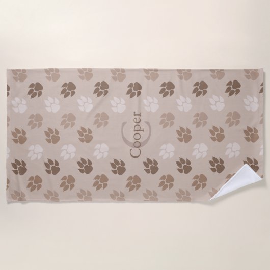Beige Dog Paws met naam en monogram Strandlaken (Voorkant)