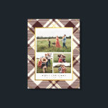 Beige & Donkerrode Tartan 4 Fotocollage Kerstmis Canvas Afdruk<br><div class="desc">Leg de magie van het seizoen vast met onze beige en donkerrode tartan plaid gewikkeld canvas. Een rijke en tijdloze tartan geruite achtergrond in diep rood en beige, geaccentueerd met verfijnde faux gold tinten, creëer een prachtige achtergrond. Een sierlijke beige overlay wiegt een hartverwarmende 4-foto collage, omgeven door een oprechte...</div>