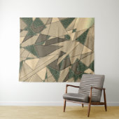 Beige driehoekige snede op de donkergroene achterg wandkleed (In Situ (horizontaal))