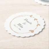 Beige eenvoudige hart krans bruiloft kartonnen onderzetters (Gekanteld)