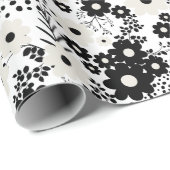 Beige en Black Flowers Cadeaupapier (Rol Hoek)