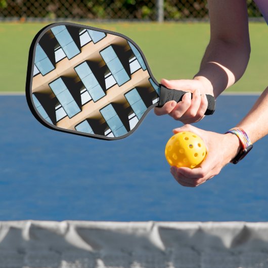Beige en Blue Geometric Pattern Pickleball Paddle (Insitu)