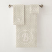 Beige en Cream Polka Dot Monogram Bad Handdoek (Insitu)