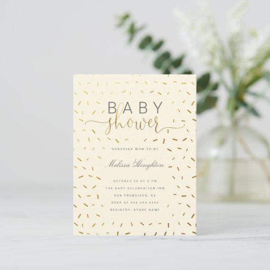 Beige en goudprinkle Genderneutraal Baby shower Uitnodiging Briefkaart (Staand voorkant)