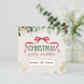 Beige en groene feestelijke kerstuitnodiging (Staand voorkant)