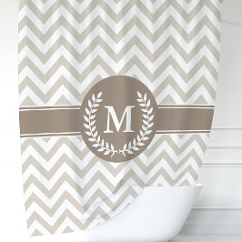 Beige en Mocha Chevron Geborduurde Initiaal Douchegordijn