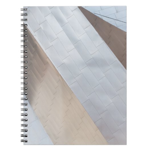 Beige en witte oppervlakte notitieboek (Voorkant)