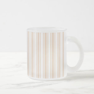 Beige en witte snoepjes strepen matglas koffiemok