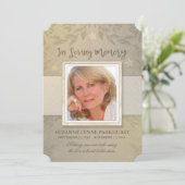 Beige Floral Photo Memorial Service Kaart (Staand voorkant)