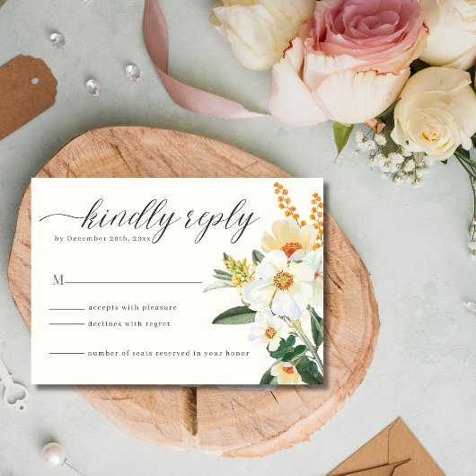 Beige Floral Spring Garden Wildflower Wedding RSVP Kaartje