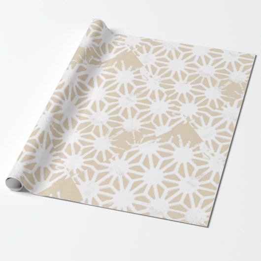 Beige geometrisch patroon cadeaupapier (Uitgerold)