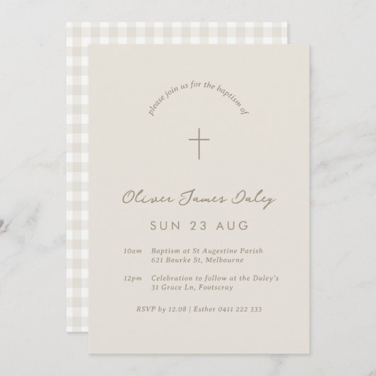 Beige Gingham Baptism Christening Cross Invitation Kaart (Voorkant / Achterkant)