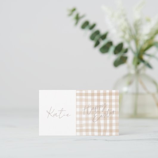 Beige Gingham Check Happy Easter Table Name Plaatskaartje (Staand voorkant)