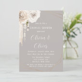 Beige Gray White Floral Pearls Couples Shower Kaart (Staand voorkant)
