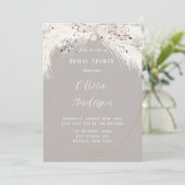 Beige Grey White Floral Feathers Vrijgezellenfeest Kaart (Staand voorkant)