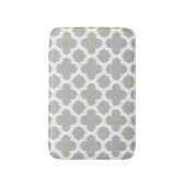 Beige Grey White Retro Ikat Quatrefoil Patroon Badmat (Voorkant Verticaal)