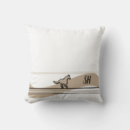 Beige hardloop paard ontwerp & initialen sierkusse kussen