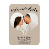 Beige Hart Foto Bruiloft Save the Date Magneet (Verticaal)