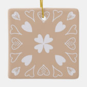 Beige Heart Folk Art Pattern-kerstboom Keramisch Ornament (Voorkant)