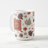 Beige Herfstloof Monogramnaam Dankbaar Koffiemok (Voorkant links)