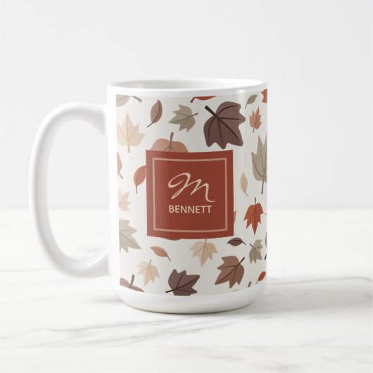 Beige Herfstloof Monogramnaam Dankbaar Koffiemok (Links)