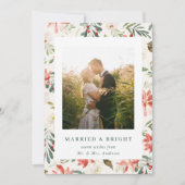 Beige Kerst Bloemen Getrouwd en Bright Pas getrouw Feestdagenkaart (Voorkant)