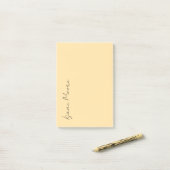 Beige Kleur Eenvoudige Elegante Script Calligrafie Post-it® Notes (Op bureau)