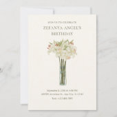 Beige leliebloem in vaas minimalistische verjaarda kaart (Voorkant)