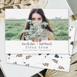 Beige Light Mauve Rozen Bat Mitzvah Save the Date Advieskaart<br><div class="desc">Elegant blauwgroen,  bordeaux script schrijven met beige en blush mauve tuin rozen is een perfect ontwerp voor uw Bat Mitzvah Save the Date Cards. Breng dit bloemontwerp over naar een andere kaart. Upload eenvoudig je eigen foto. Veelzijdig voor mauve,  blush,  beige,  blauwgroen kleurenpaletten.</div>