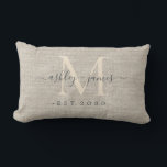 Beige Linen Ivory Monogram Script Weddenschap Kussen<br><div class="desc">Elegant bruiloft keepomwille beige geweven linen effect kussen met tekst in zwart-wit handgeschreven script kalligrafie en stijlvolle moderne typografie. Voeg gewoon uw namen, monogram en trouwdatum toe. Geweldig luxe cadeau voor het pas gehuwde koppel. Exclusief voor u ontworpen door Happy Dolphin Studio. Neem contact met ons op via happydolphinstudio@outlook.com als...</div>